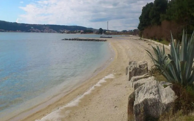 Apartment in Dalmatia near Sea