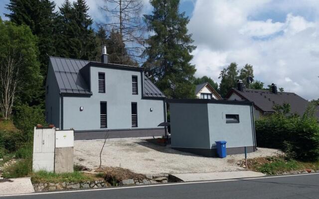 Quaint Holiday Home in Železná Ruda near Ski Area