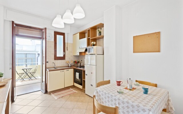 Aci Castello Seaview Apartment With Parking