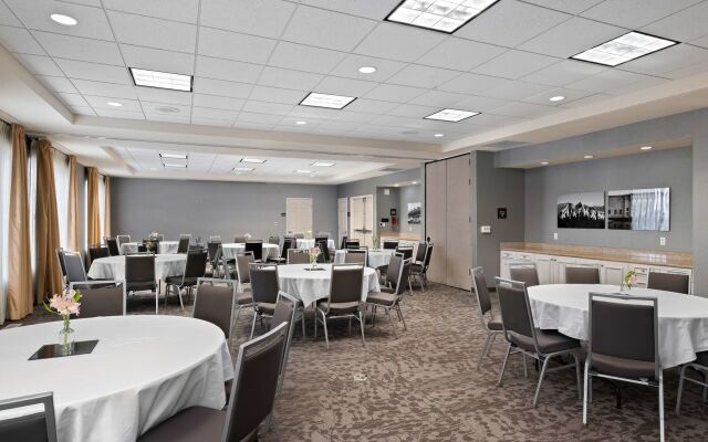 Hilton Garden Inn Overland Park