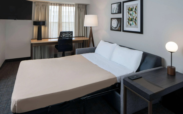 Sonesta ES Suites Fairfax Fair Lakes