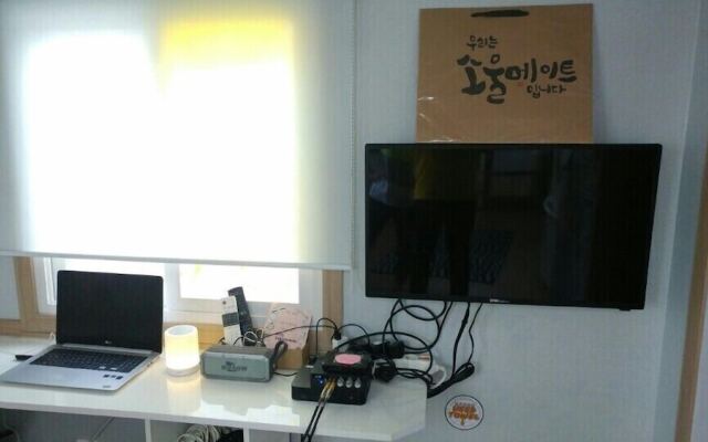 Ninano Guesthouse - Hostel