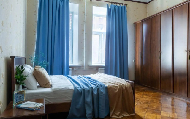 Апартаменты на улице Марата 31