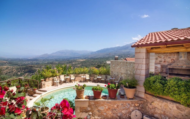 Purple Villa Malotira - 1 Bedroom Maisonette