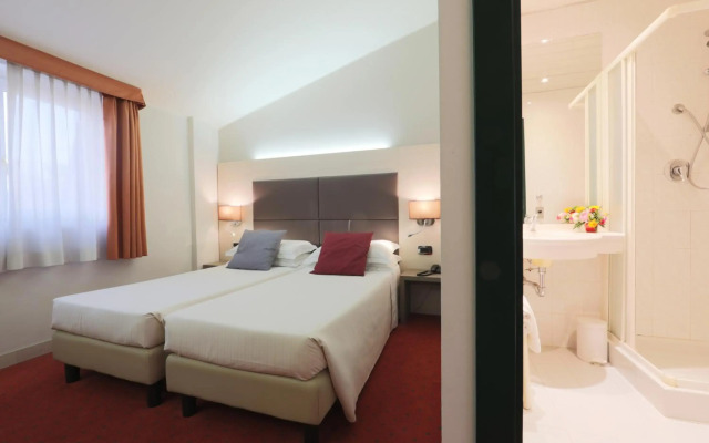 Akoni Hotel