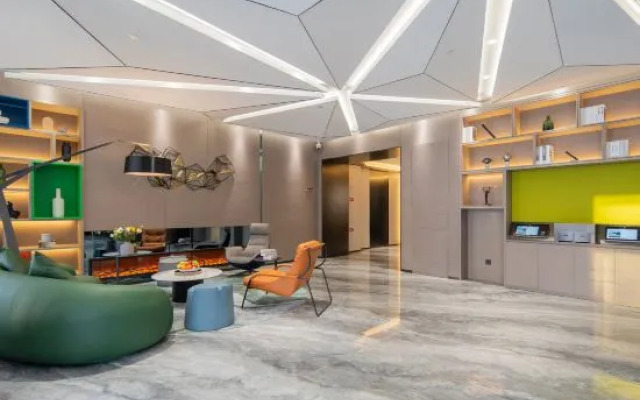 YiJu·Shangpin Hotel (Taixing Drum Tower Xintiandi Branch)