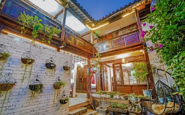 Xinyu Inn