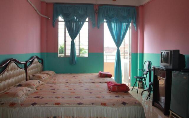 Huynh Huong Guesthouse