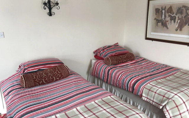 The Pecking Mill Inn