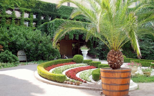 Imperial Hotel, Riviera Holiday Club
