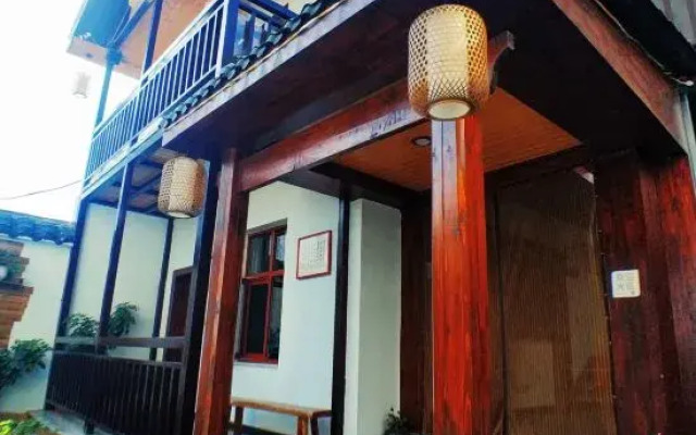 Tianjia Courtyard Inn