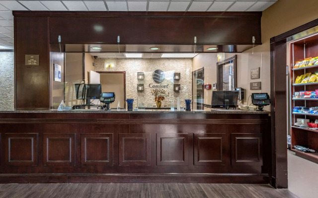 Comfort Inn Syosset - Long Island