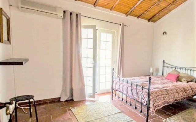 House With 2 Bedrooms In Arraiolos, With Enclosed Garden And Wifi