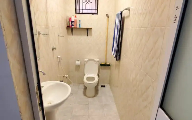 Lux Suites Carina Studio Apartments