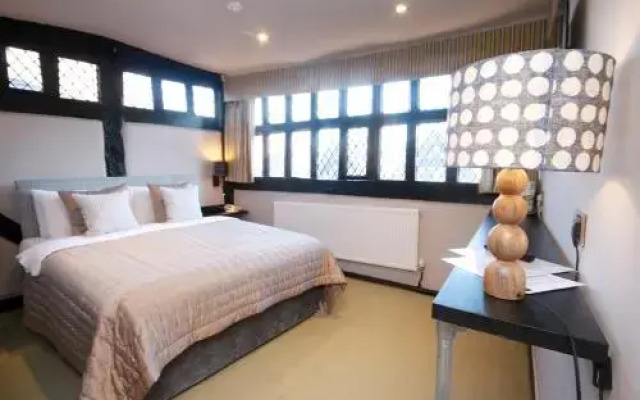 Crown Hotel