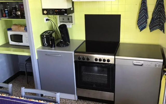 Appartement Tout Confort Avec Parking Fermé