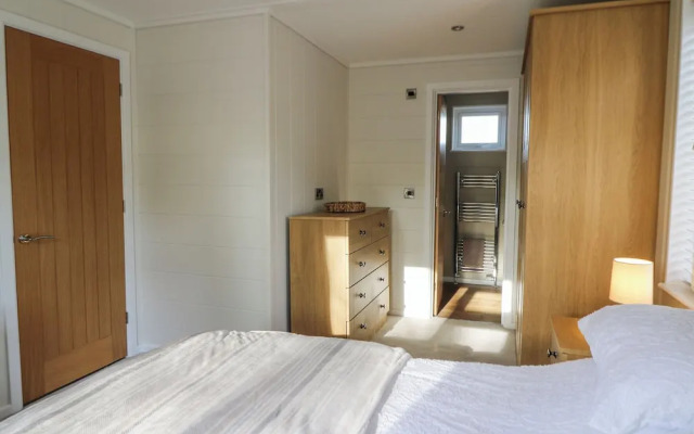 Seren Lodge