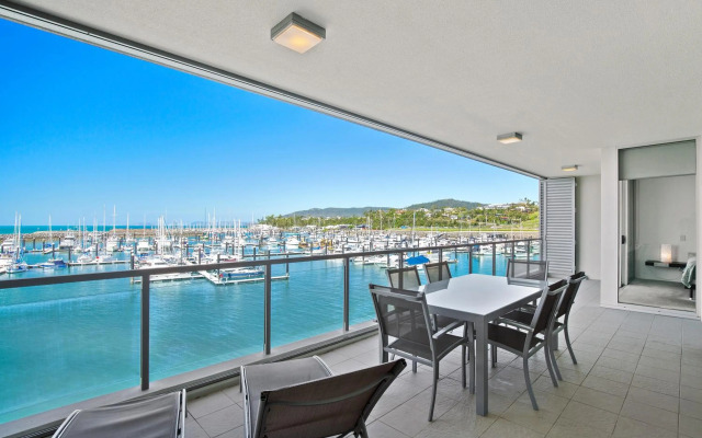 Peninsula Airlie Beach