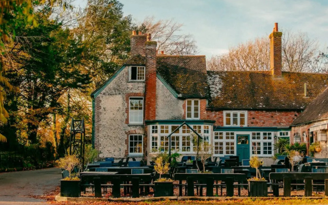 hotelImage