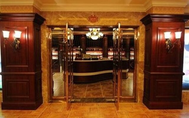 Jinzhou Dongyi Mansion Hotel