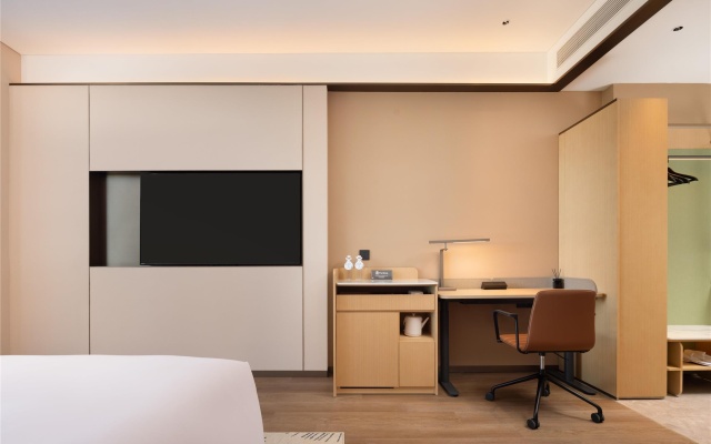 Hilton Garden Inn Jinghe County – Guest Rooms – Jinghe