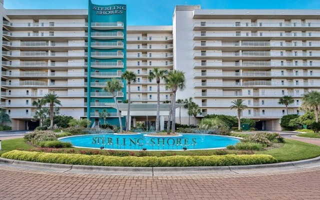 Sterling Palace Water Views Private Beach Access