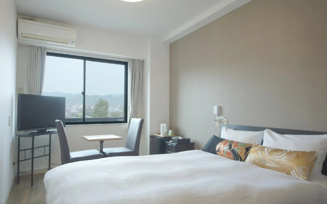 Hotel Arashiyama – Guest Rooms – Kyoto