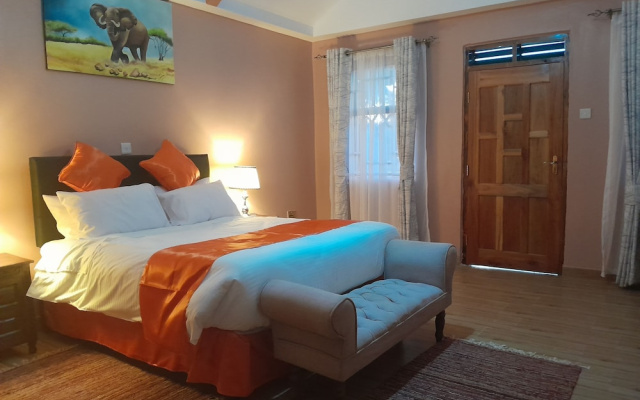 Penety Amboseli Resort