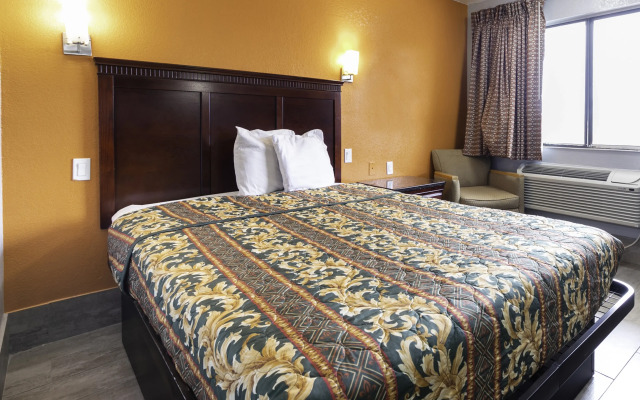 OYO Hotel Lake Charles Hwy 10