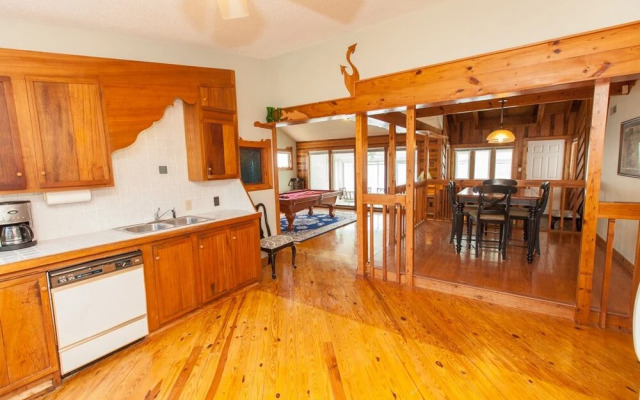 Baycation Joe's - 5 Br Home