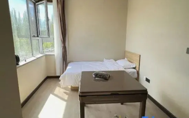 Yinlun Hotel (Datong Ancient City)