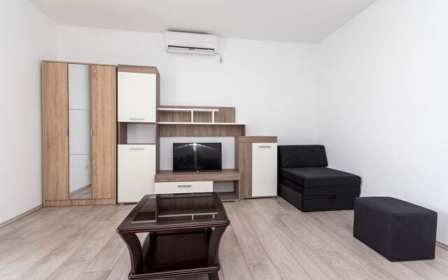 Canuck Apartment