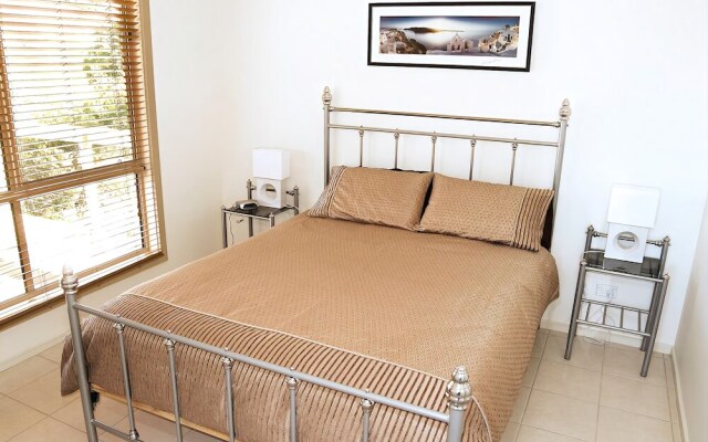 Allusion Wines Cottages