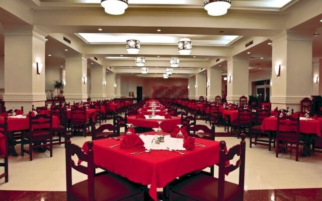 Aida Beach Hotel - El Alamein