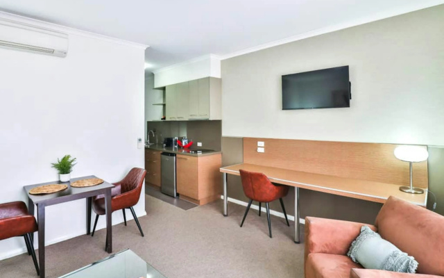 Indulge Apartments - Ontario – Guest Rooms – Mildura