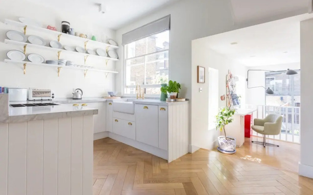 Oakington Road by Onefinestay
