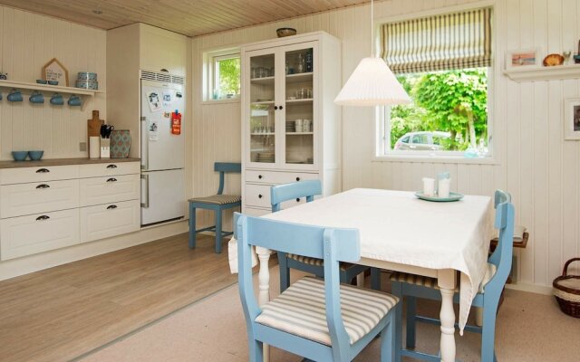 Serene Holiday Home in Grenå near Sea