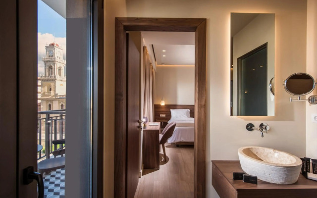 Metropole Urban Hotel