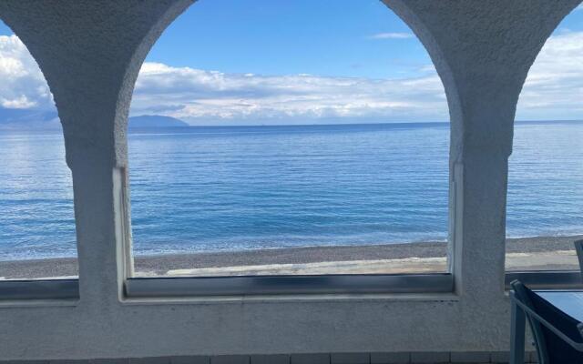 Beachfront House Agia Pelagia Kythira