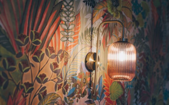 The Clarence Boutique Rooms