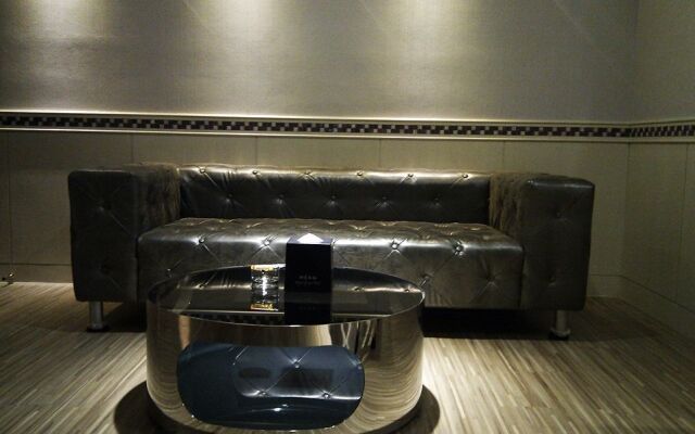 Royal Group Hotel Wu Fu Branch