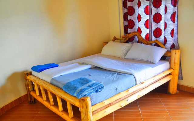 Nyamunyonyi Lake Resort