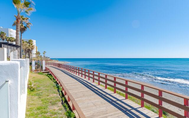 21052 - Heavenly Views From Frontline Penthouse