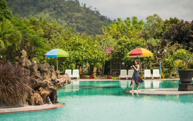 Royal Orchids Garden Hotel & Condominiums