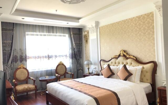 Hoang Nham Luxury Hotel