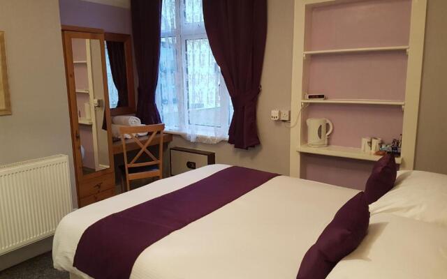 Meadows Way Guest House