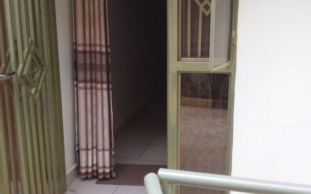Plata Guest House