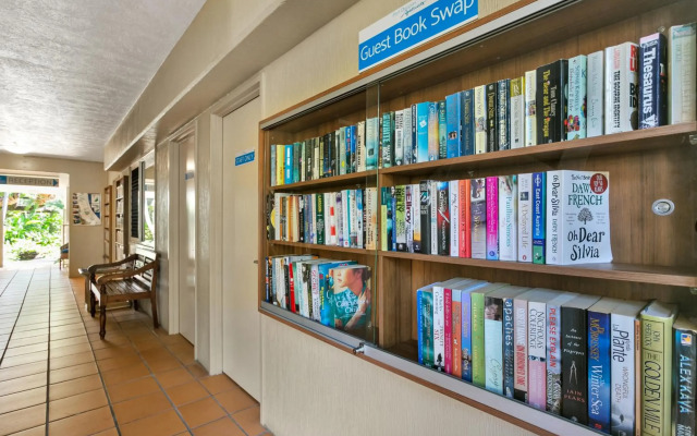 Port Douglas Apartments - Adults Only Oasis