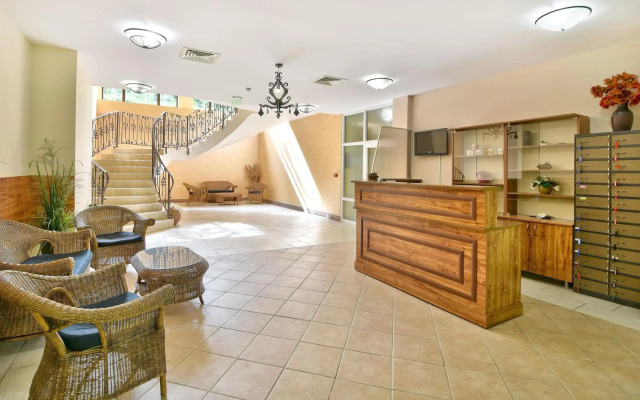 Estreya Residence Hotel and SPA