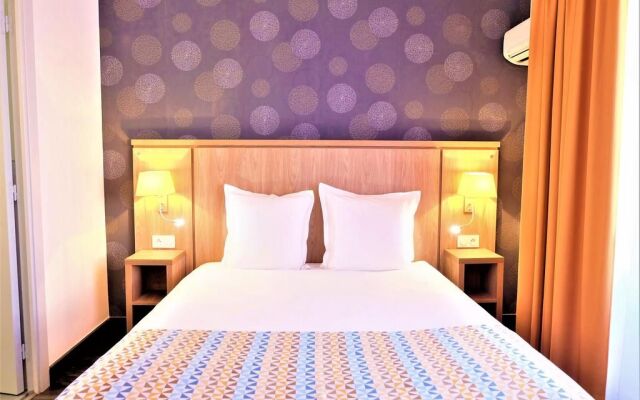 Hotel Caravelle